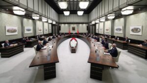 Kabine yoğun gündemle toplanacak