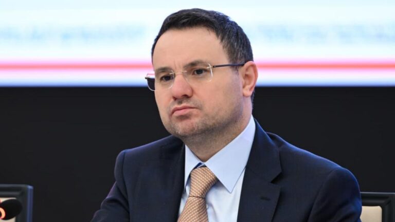 Adalet Bakanı Gürlek, MÜSİAD’ın düzenlediği “Ticaret ve Yatırımda Hukuki Güvence Zirvesi”nde yaptığı konuştu