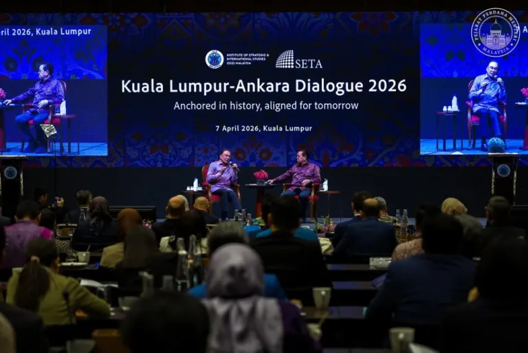 (SETA) Siyaset, Ekonomi ve Toplum Araştırmaları Vakfı’ndan Gündeme Dair Haberler