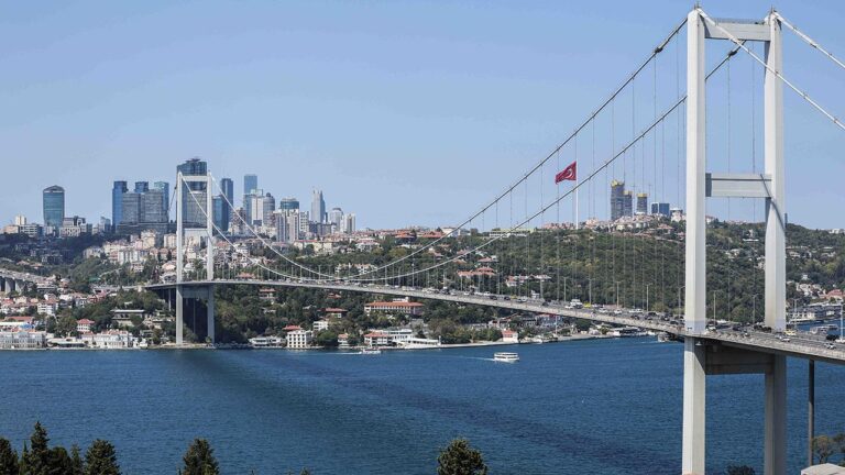 Kurban Bayramı tatili dolayısıyla Karayolları Genel Müdürlüğü’nün sorumluluğundaki köprü ve otoyollardan ücret alınmayacak