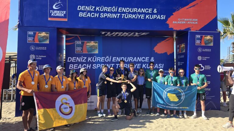 Kocaeli Sümerspor Kürek Kulübü’nden Ayvalık’ta Büyük Başarı