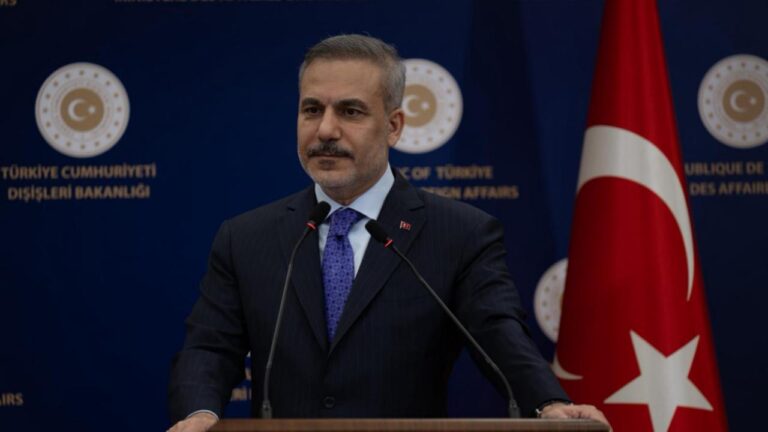 Dışişleri Bakanı Fidan Hamas heyeti ile görüştü
