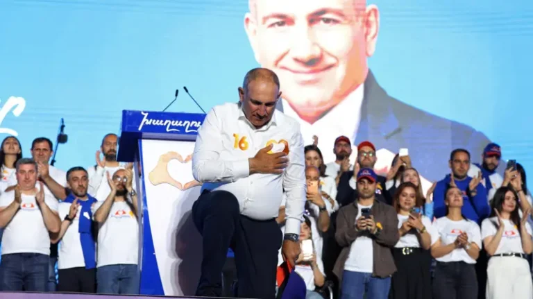 Ermenistan seçimlerinde Başbakan Nikol Paşinyan’ın partisi oyların çoğunluğunu aldı.