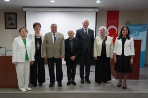 “1926 Bakü Türkoloji Kurultayı Vizyonu ve Uluslararası Türk Akademisi” Paneli Düzenlendi