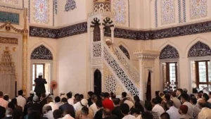 Cuma hutbesi: “Hicri Yeni Yıla Girerken”