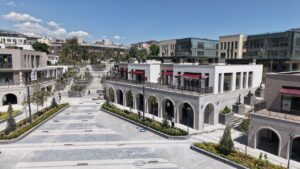 Kahramanmaraş’ta depremler sonrası başlatılan yeniden inşa sürecinde önemli bir aşama daha geride kaldı.