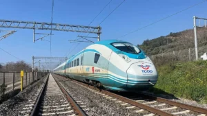 Ankara-İstanbul Yüksek Hızlı Tren (YHT) Hattı’nda devam eden çalışmaların tamamlanmasıyla seyahat süresi 3 saat 37 dakikaya düşecek…