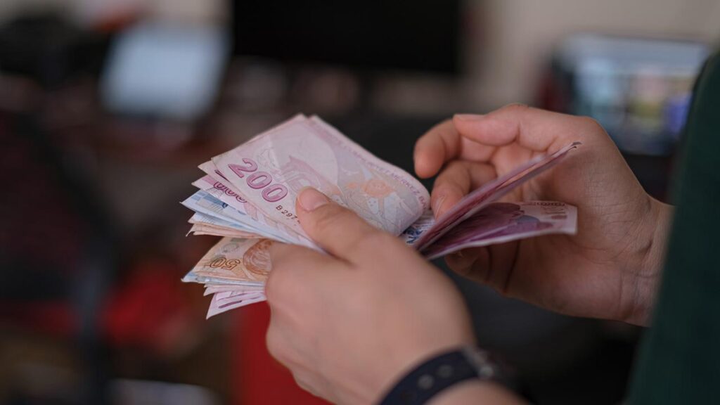 Tüketici fiyat endeksi (TÜFE) ile indirgendiğinde mayısta en yüksek aylık reel getiri yatırım aracı; Mevduat faizi oldu…